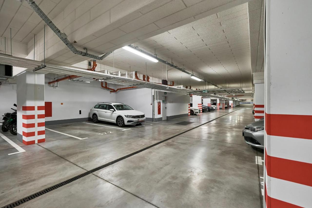 Exclusive Apartments Teczowa With Underground Parking By Noclegi Renters Вроцлав Екстериор снимка