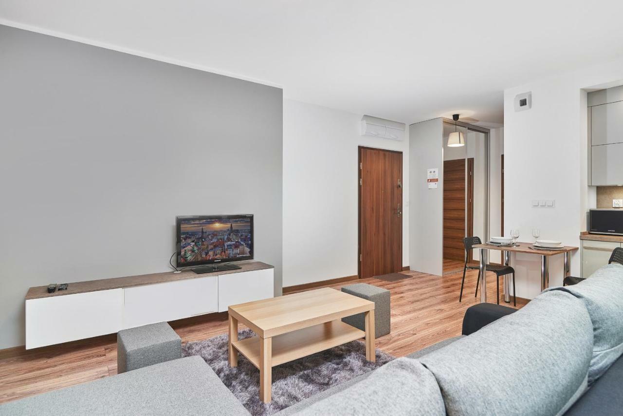 Exclusive Apartments Teczowa With Underground Parking By Noclegi Renters Вроцлав Екстериор снимка